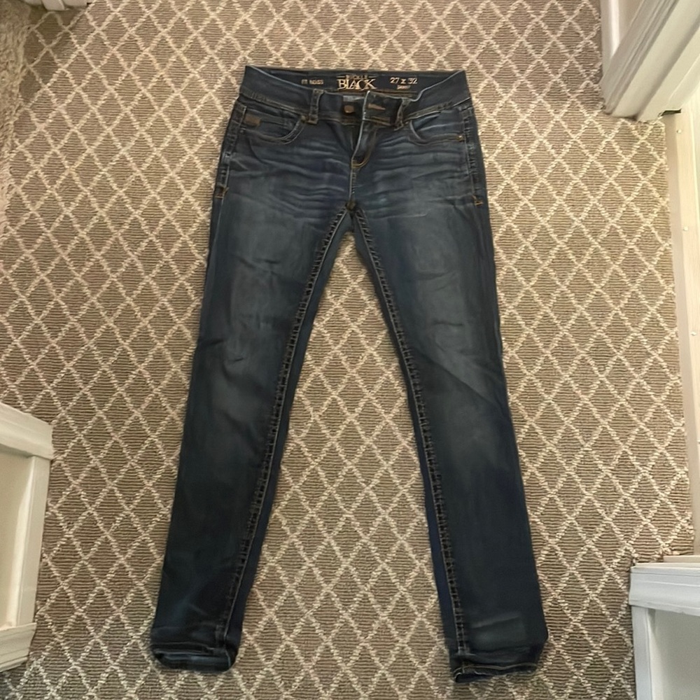 Buckle Jeans